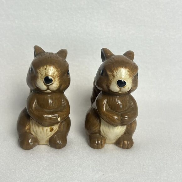 VTG Ceramic Squirrel Salt And Pepper Shaker Set Forest Woodland Animal Whimsy - Picture 7 of 15